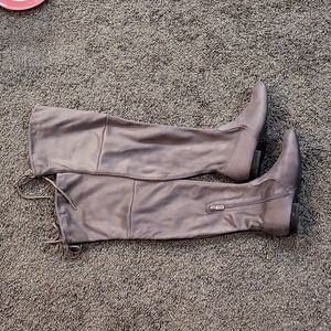 7.5 Dream Pairs over the knee boots